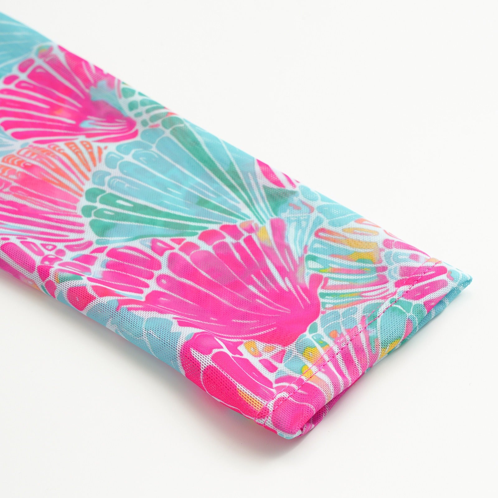 Seashell Print Front Zip Pink Women Long Sleeve UPF50+ Rash Guard Swimsuit